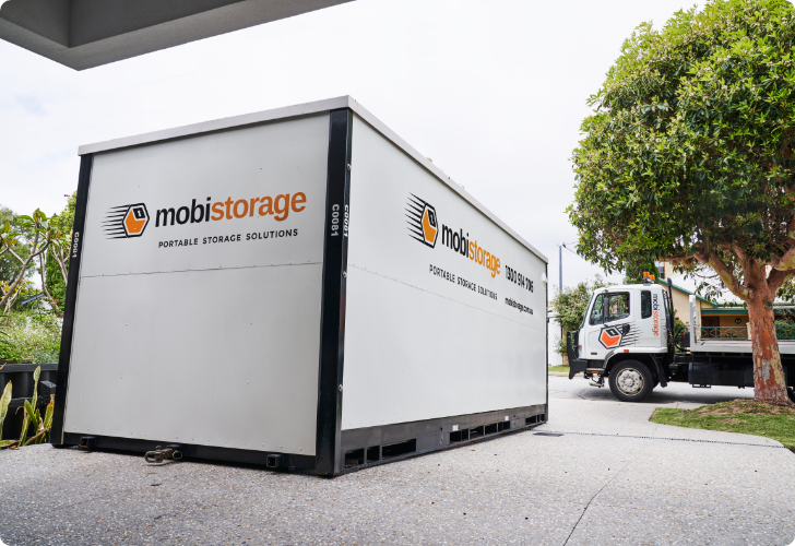 MOBI_Container_&_Truck_Driveway_Angle_0623 (2) Medium Mobistorage container