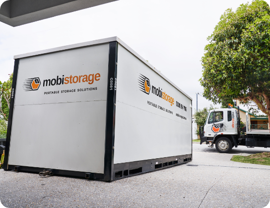 MOBI_Container_&_Truck_Driveway_Angle_0623@2x Large mobistorage container